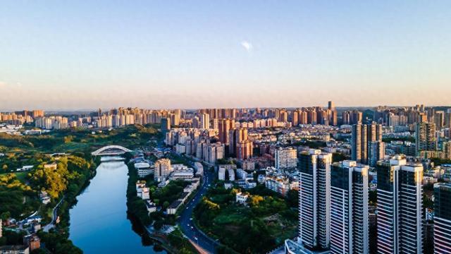 四川自貢:買房最高獲11萬元補貼,已掛牌出售、出租住房不計入家庭住房套數